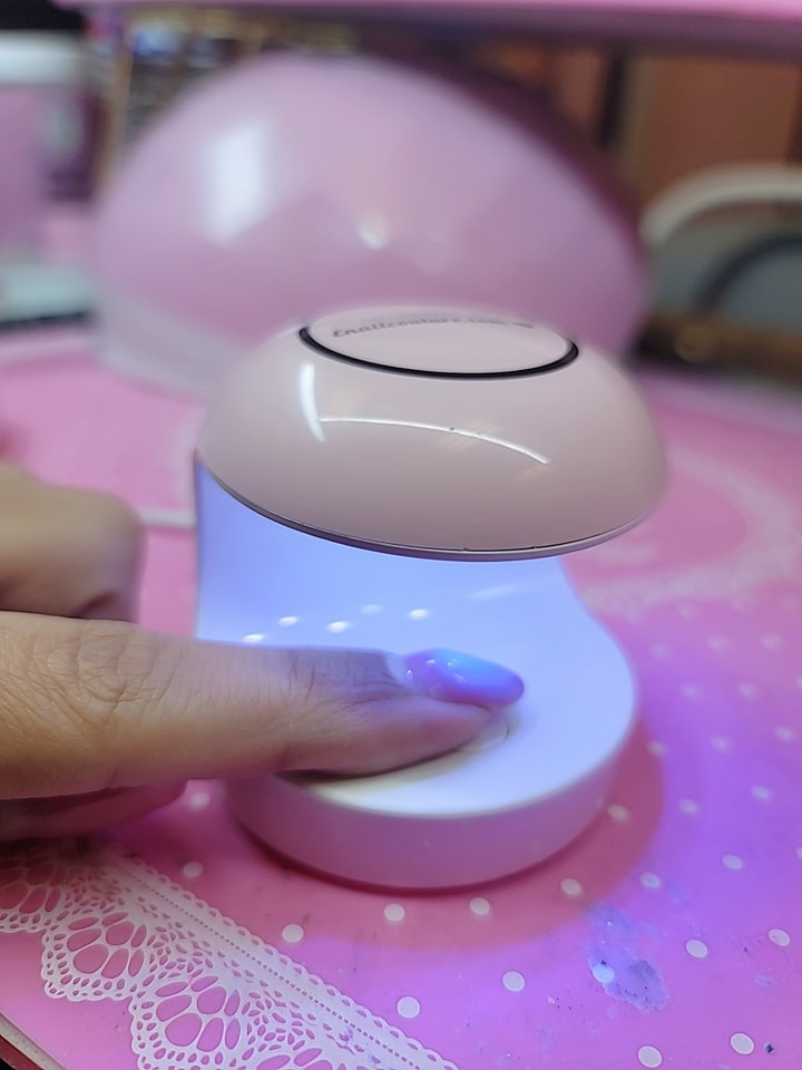 Mini UV LED Nail Lamp Quicky-Dry UV Light for Nails Gel Polish Nail Tip DIY