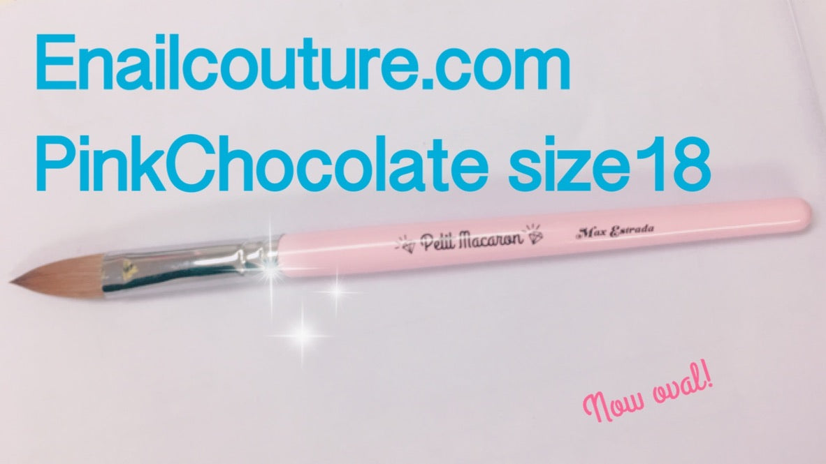 Pink Chocolate ~! petit Macaroon  (size 18 acrylic kolinsky brush)